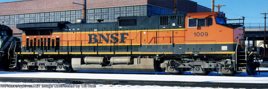 BNSF C44-9W 1009